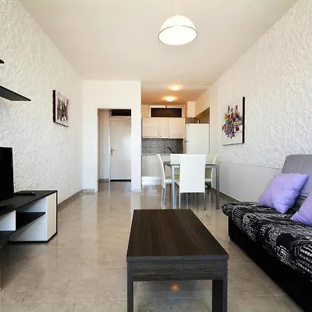 In With Balcony Apartamento *