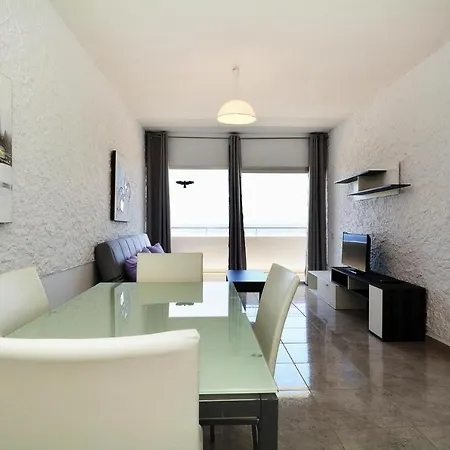 Apartamento In With Balcony